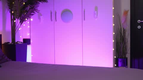 LoretteLorena online show from 02-01-26, 07:56