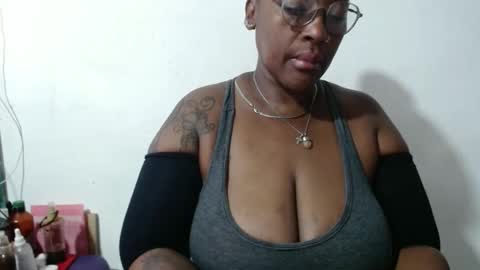 loretybighot online show from 02-28-25, 11:58