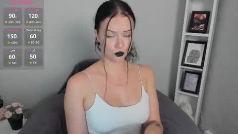 Snapshot of lori_hells chatting on 07-07-26, 06:47 Lori online show from 07-07-26, 06:47