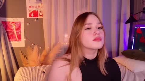 Snapshot of lori_mason chatting on 02-15-25, 09:04 Lori online show from 02-15-25, 09:04