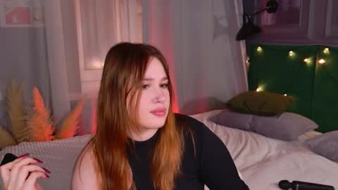 Snapshot of lori_mason chatting on 09-19-25, 07:14 Lori online show from 09-19-25, 07:14