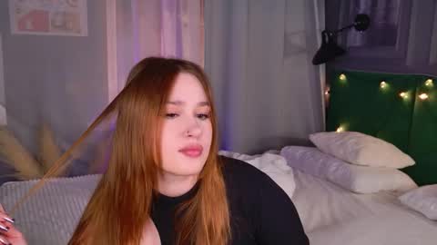 Snapshot of lori_mason chatting on 10-03-25, 07:11 Lori online show from 10-03-25, 07:11