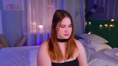 Snapshot of lori_mason chatting on 11-22-25, 07:02 Lori online show from 11-22-25, 07:02