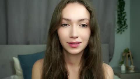 Naomi online show from 09-24-25, 10:13