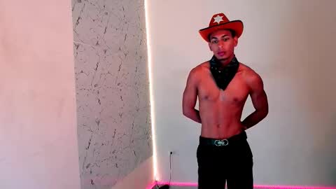 Lorian Vikel  online show from 09-22-25, 09:50