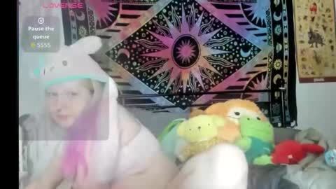 Lori Critter online show from 04-05-26, 10:12