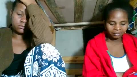 lorienne98 online show from 05-23-26, 02:28