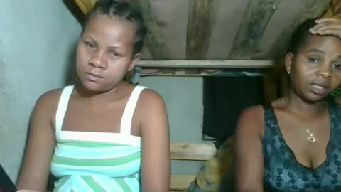 lorienne98 online show from 05-26-26, 02:13
