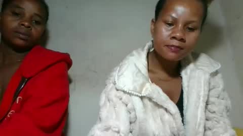 lorienne98 online show from 05-29-26, 01:58