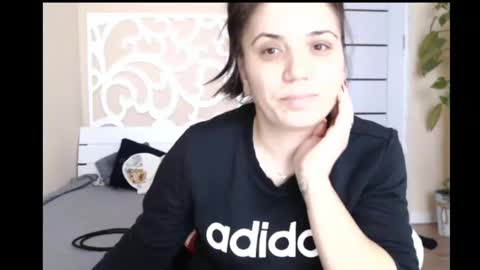 LorraGrey online show from 01-03-25, 12:52