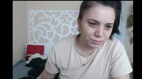 LorraGrey online show from 01-09-25, 07:21