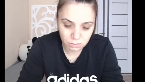 LorraGrey online show from 01-14-25, 07:27