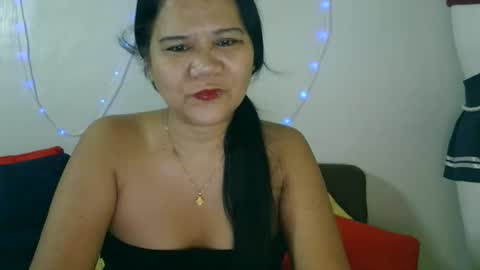 Snapshot of lorraine_cola chatting on 04-22-26, 02:29 Lorraine online show from 04-22-26, 02:29