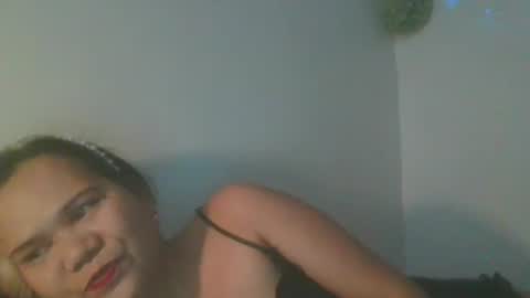 Snapshot of lorraine_cola chatting on 05-15-26, 04:25 Lorraine online show from 05-15-26, 04:25