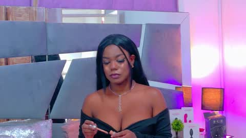 lorraine_johnson online show from 03-10-26, 06:24