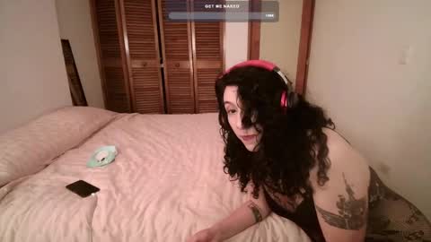 Snapshot of losfetichesdej chatting on 01-11-25, 02:20 Jo online show from 01-11-25, 02:20