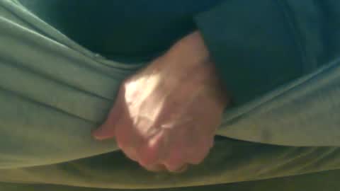 Snapshot of lost_angel75 chatting on 12-21-25, 11:12 lost_angel75 online show from 12-21-25, 11:12