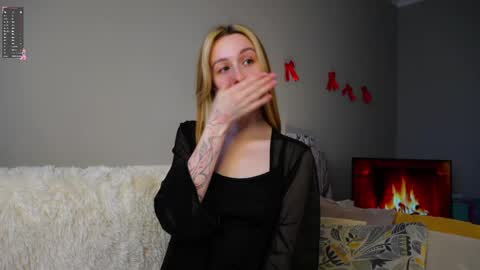 Snapshot of lost_mymind chatting on 04-26-26, 01:47 Jess online show from 04-26-26, 01:47