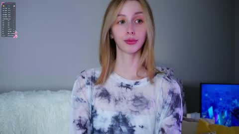 Snapshot of lost_mymind chatting on 05-08-26, 02:39 Jess online show from 05-08-26, 02:39
