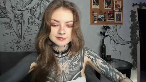 Snapshot of lostallice chatting on 02-14-26, 04:09 lostallice online show from 02-14-26, 04:09