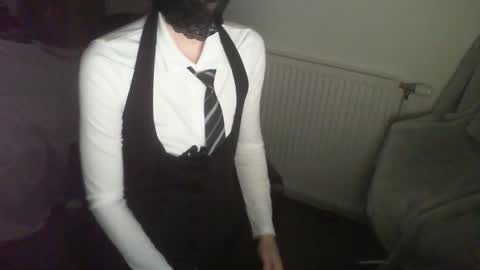 Snapshot of lostb0y98 chatting on 03-06-26, 03:36 lostb0y98 online show from 03-06-26, 03:36