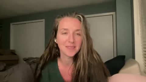 lothlori online show from 04-20-26, 12:35