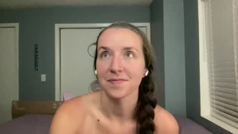 lothlori online show from 05-15-26, 11:56