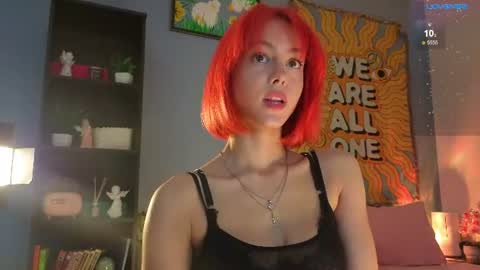Snapshot of lottie_cutie chatting on 08-03-26, 08:46 Charlotta online show from 08-03-26, 08:46