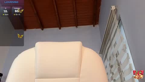 Snapshot of lou_rosse chatting on 12-10-24, 08:16  Lou Rosse  online show from 12-10-24, 08:16