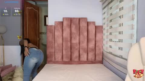 Snapshot of lou_rosse chatting on 12-12-24, 09:37  Lou Rosse  online show from 12-12-24, 09:37