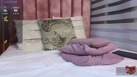 Snapshot of lou_rosse chatting on 12-22-24, 01:55  Lou Rosse  online show from 12-22-24, 01:55