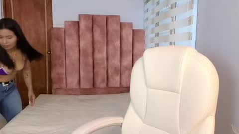 Snapshot of lou_rosse chatting on 01-11-25, 07:27  Lou Rosse  online show from 01-11-25, 07:27