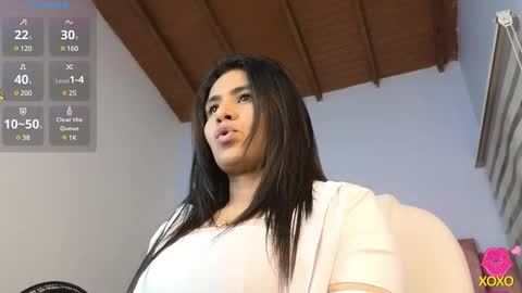 Snapshot of lou_rosse chatting on 02-15-25, 08:43  Lou Rosse  online show from 02-15-25, 08:43