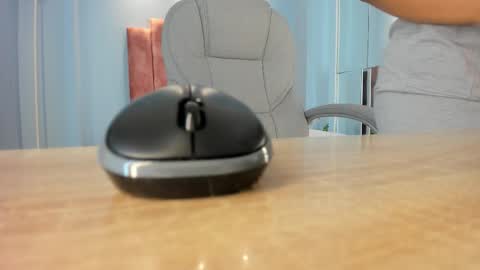  Lou Rosse  online show from 11-13-25, 08:30