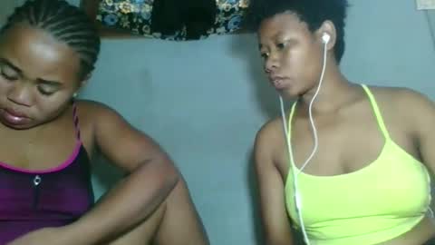 louane98 online show from 04-14-26, 10:43