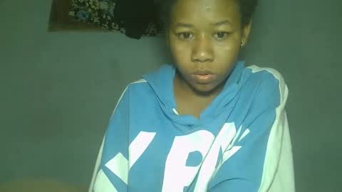 louane98 online show from 04-21-26, 02:51