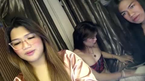 Sweet   online show from 03-03-25, 09:33