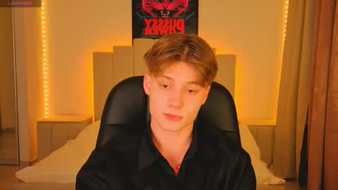 louie_evans online show from 11-18-25, 08:46