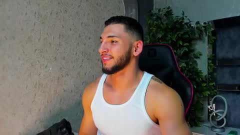 Louis online show from 10-28-25, 01:20