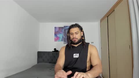 Snapshot of louis_marley_ chatting on 01-07-26, 04:26 louis_marley_ online show from 01-07-26, 04:26