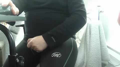 Snapshot of loumtl3 chatting on 02-18-25, 03:32 loumtl3 online show from 02-18-25, 03:32