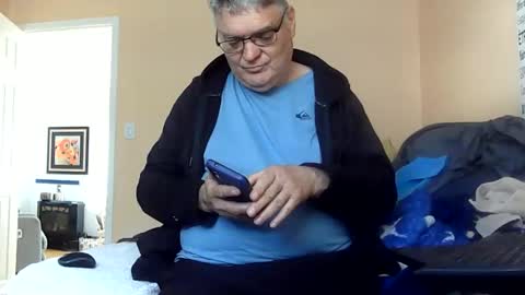 Snapshot of loumtl3 chatting on 05-26-26, 03:08 loumtl3 online show from 05-26-26, 03:08