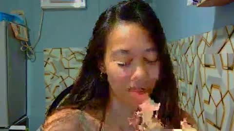 Snapshot of lourdesa24 chatting on 05-11-26, 04:04 lourdesa24 online show from 05-11-26, 04:04