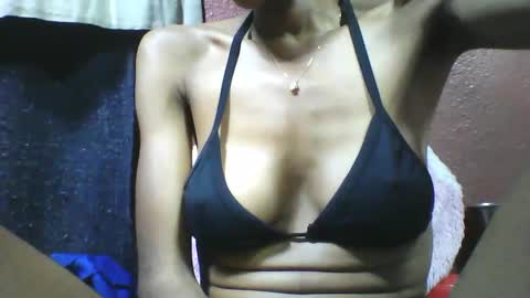 Snapshot of lovaelisa chatting on 11-12-25, 05:30 lovaelisa online show from 11-12-25, 05:30