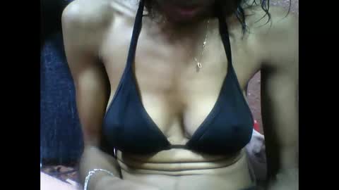 Snapshot of lovaelisa chatting on 11-21-25, 05:28 lovaelisa online show from 11-21-25, 05:28