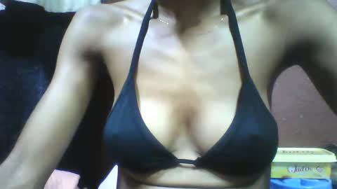 Snapshot of lovaelisa chatting on 11-23-25, 02:44 lovaelisa online show from 11-23-25, 02:44