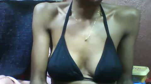 Snapshot of lovaelisa chatting on 12-01-25, 03:17 lovaelisa online show from 12-01-25, 03:17