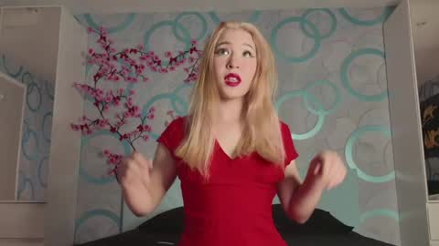 Snapshot of lovamanda chatting on 05-25-26, 10:49 lovamanda online show from 05-25-26, 10:49