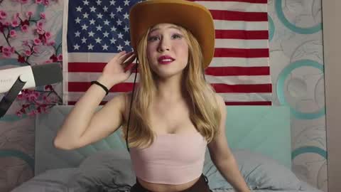 lovamanda online show from 06-03-26, 10:37