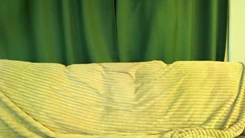 Cute face online show from 11-15-25, 02:42